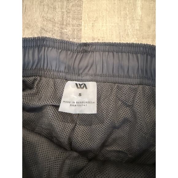 VRST Everyday Shorts Mens Small Graphic Charcoal Gray 5 Inch Lined Swim Gym NWT - Picture 4 of 6